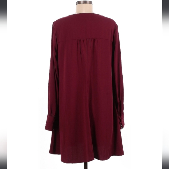 A New Day burgundy puff sleeves v neck midi - Picture 2 of 4